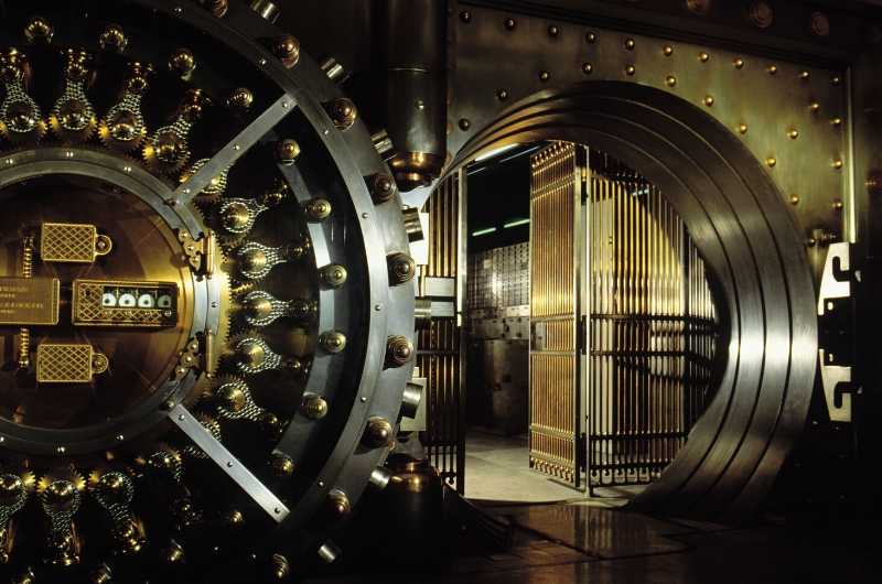 Gold storage scam